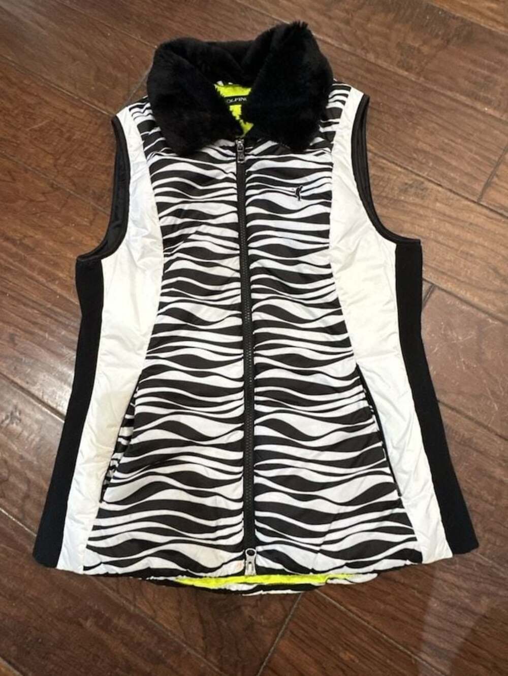 GOLFINO Zebra Print Faux Fur Collar Puffer Golf Vest